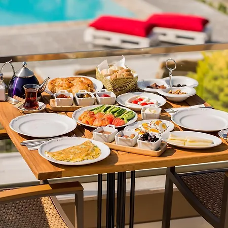 Kore Slow Otel Çeşme